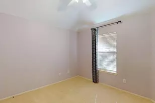 200 Patricia Ln, Highland Village, TX 75077 - Photo 30