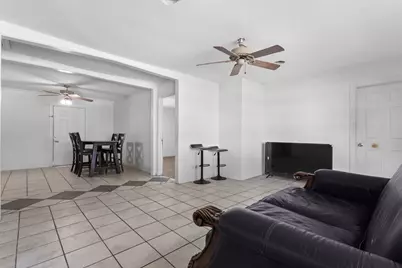 804 Melrose Street, Garland, TX 75040 - Photo 6