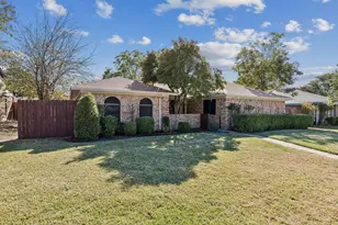 1020 Baxter Dr, Plano, TX 75025 - Photo 2