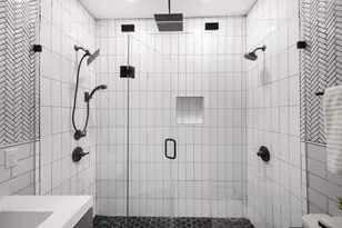 813 Elsbeth St, Dallas, TX 75208 - Photo 24