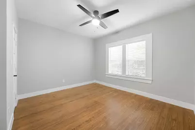 813 Elsbeth Street, Dallas, TX 75208 - Photo 28