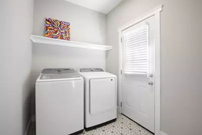 813 Elsbeth Street, Dallas, TX 75208 - Photo 30