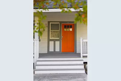 813 Elsbeth Street, Dallas, TX 75208 - Photo 2