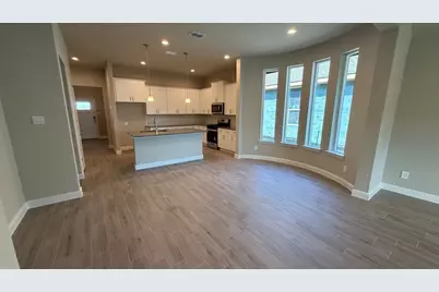 10869 Bloodstone Drive, Fort Worth, TX 76036 - Photo 6