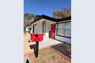 605 N Davis Drive, Arlington, TX 76012 - Photo 10
