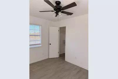 605 N Davis Drive, Arlington, TX 76012 - Photo 18