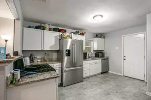 502 Bales St, Cleburne, TX 76033 - Photo 4