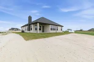 117 Emma Ct, Decatur, TX 76234 - Photo 22