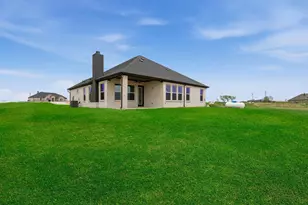 117 Emma Ct, Decatur, TX 76234 - Photo 20