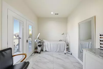 7725 Lakeview Circle, Fort Worth, TX 76179 - Photo 14