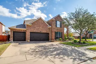 10400 Crowne Pointe Ln, Fort Worth, TX 76244 - Photo 2