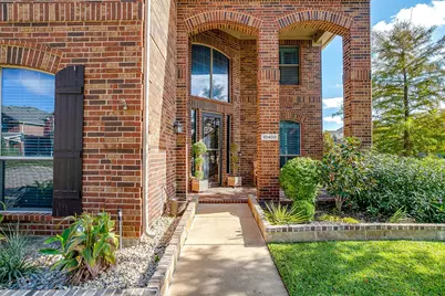 10400 Crowne Pointe Lane, Fort Worth, TX 76244 - Photo 4