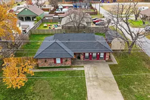 1010 Bolivar St, Sanger, TX 76266 - Photo 30