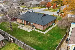 1010 Bolivar St, Sanger, TX 76266 - Photo 32