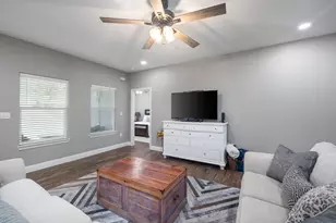 317 Titus Dr, Springtown, TX 76082 - Photo 16