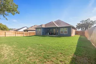 317 Titus Dr, Springtown, TX 76082 - Photo 24