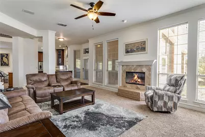 6035 Oak Hollow Drive, Burleson, TX 76028 - Photo 14