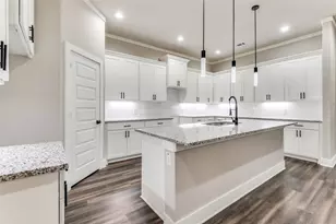 4113 Metropolitan Ave, Dallas, TX 75210 - Photo 10