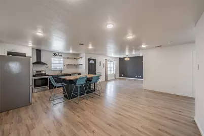 3305 Swan Street, Haltom City, TX 76117 - Photo 6