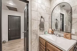 3305 Swan St, Haltom City, TX 76117 - Photo 20