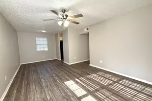 629 Central Ave, Newark, TX 76071 - Photo 4