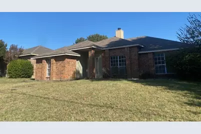 1512 Straus Road, Cedar Hill, TX 75104 - Photo 1