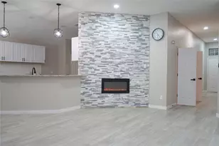 5811 Sterling Green Trail, Arlington, TX 76017 - Photo 12