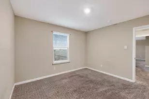 305 Honeysuckle Ln, Princeton, TX 75407 - Photo 34