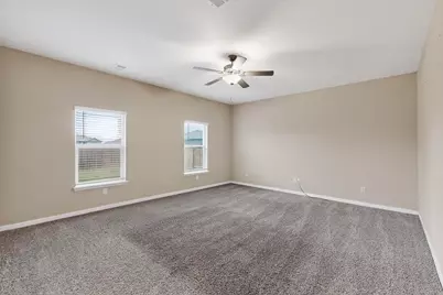 305 Honeysuckle Lane, Princeton, TX 75407 - Photo 8