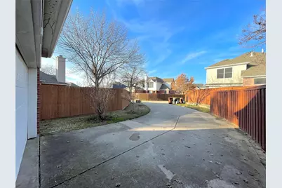 2825 Flamingo Lane, Plano, TX 75074 - Photo 32