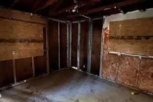 306 Bounding Main St, Gun Barrel City, TX 75156 - Photo 12