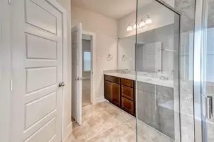 1401 Avocado Ln, Gainesville, TX 76240 - Photo 6