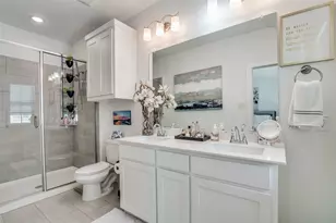 2724 N Splendor Dr, Little Elm, TX 75068 - Photo 18