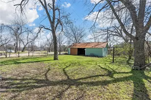 1616 Lyle Ave, Waco, TX 76708 - Photo 16