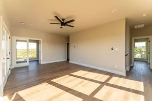 9100 Cherokee Ct, Rio Vista, TX 76093 - Photo 20