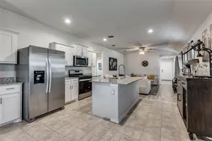 140 Greengate Dr, Boyd, TX 76023 - Photo 12