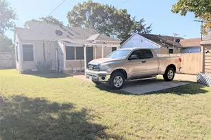 3223 Aster St, Dallas, TX 75211 - Photo 12