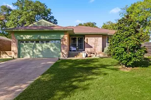 2330 Peavy Pl, Dallas, TX 75228 - Photo 1