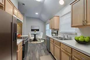 3205 Carverly Ave, Fort Worth, TX 76119 - Photo 6