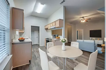 3205 Carverly Avenue, Fort Worth, TX 76119 - Photo 4