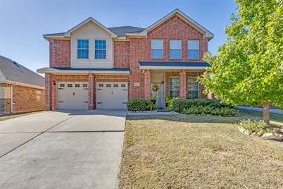 9237 Tierra Verde Drive, Fort Worth, TX 76177 - Photo 2
