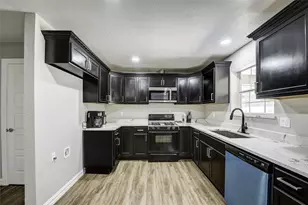 12111 Galva Dr, Dallas, TX 75243 - Photo 2