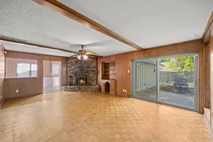 6925 Galemeadow Cir, Dallas, TX 75214 - Photo 4