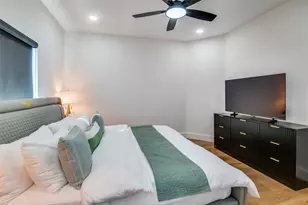 10923 Marsh Ln, Dallas, TX 75229 - Photo 28