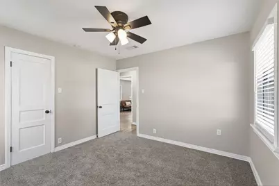 3307 Dawes Drive, Dallas, TX 75211 - Photo 16