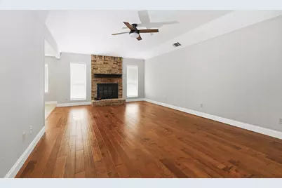 7205 Windcrest Court E, North Richland Hills, TX 76182 - Photo 18