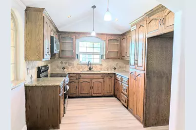 608 Holcomb Road, Dallas, TX 75217 - Photo 6