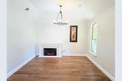 608 Holcomb Road, Dallas, TX 75217 - Photo 4