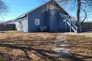 1103 E Moore Ave, Terrell, TX 75160 - Photo 6