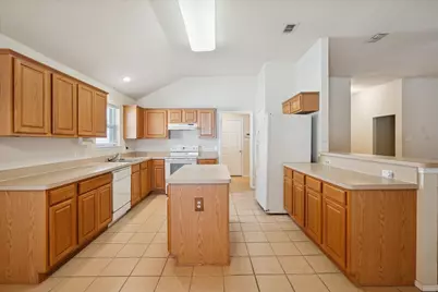 5709 Crowder Drive, Fort Worth, TX 76179 - Photo 8